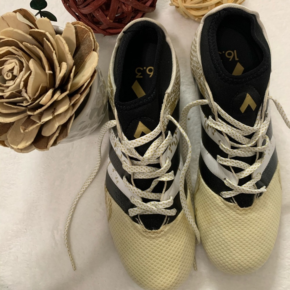 Adidas soccer cleats